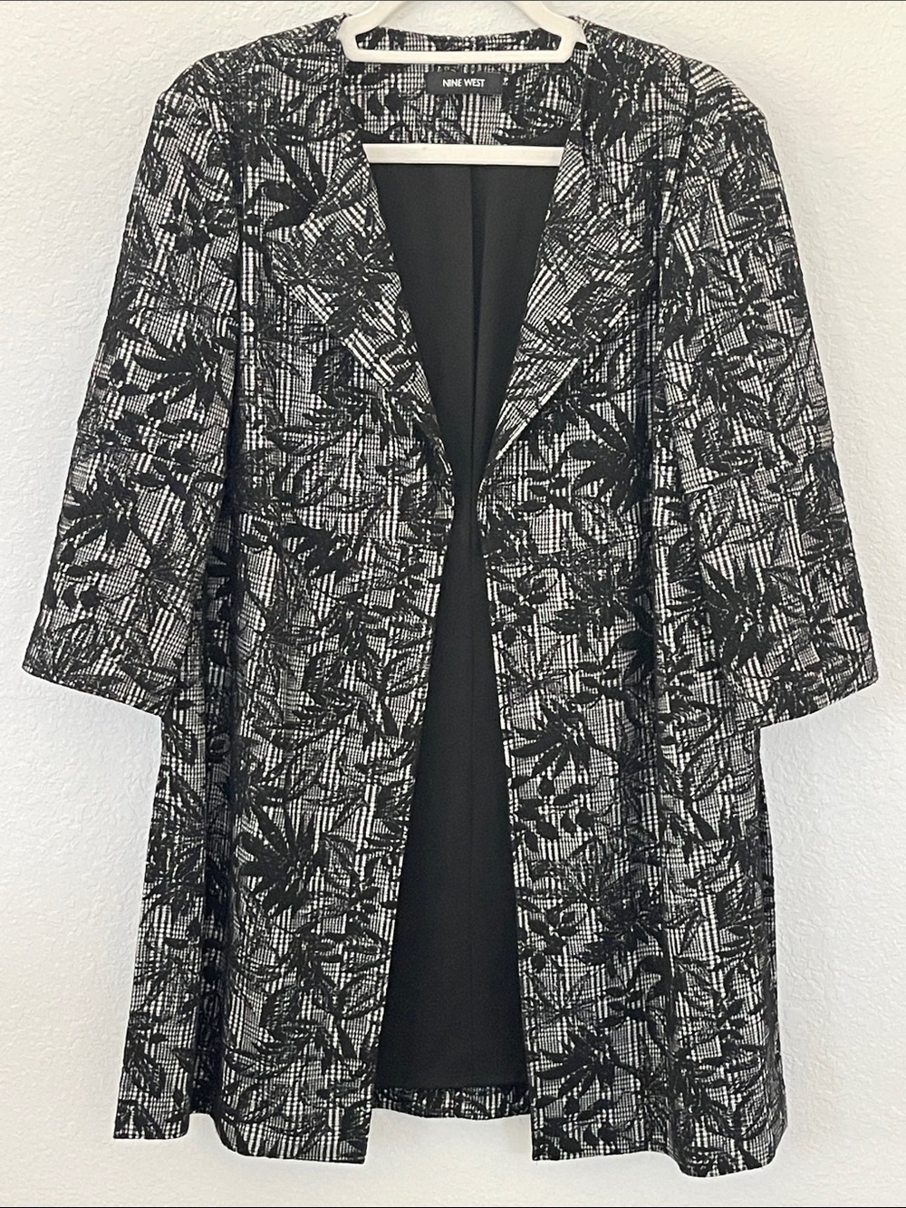 Nine West Longline Blazer Jacket Black White Floral Plaid Open Front 3/4 Sleeve